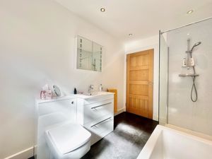 Photo 24- click for photo gallery